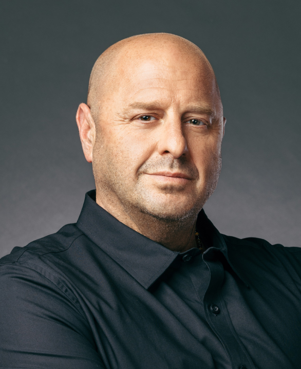 אורי דיקשטיין - מנהל ערוץ דוק